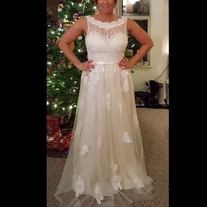 NWT BHLDN by Anthropologie Off-White Wedding Gown